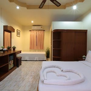 Khun Ying House